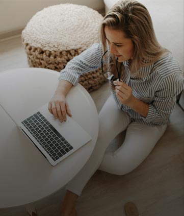 Niektóre podróże odbywamy, nie wychodząc z domu (Anne Bishop)Blog